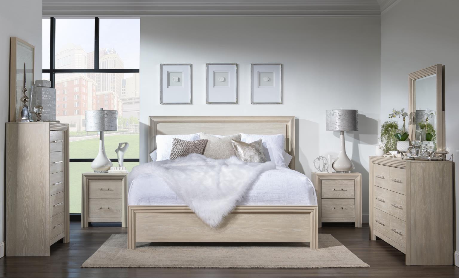 Horizons - 5 Drawers Chest - Soft Taupe
