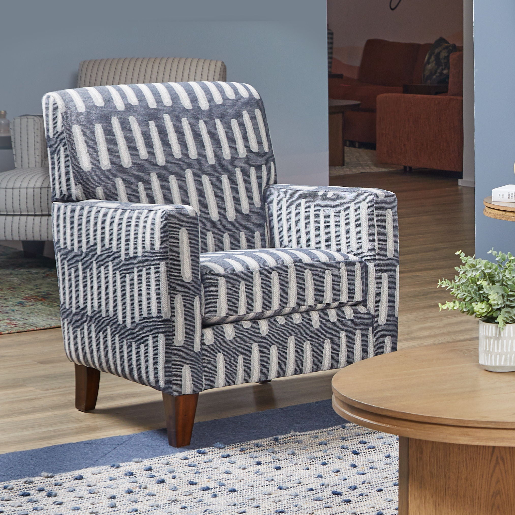 Cute - Fabric Chair
