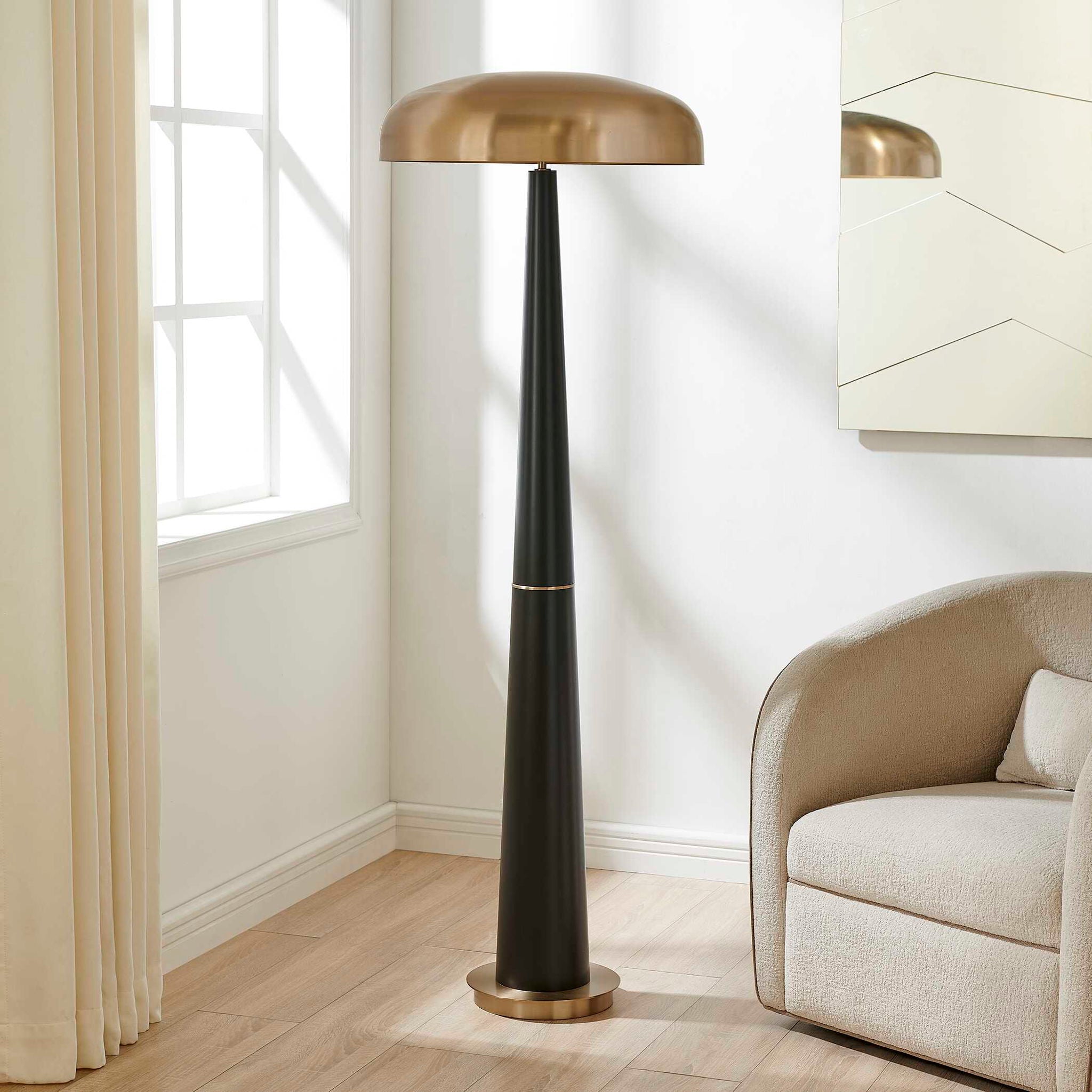 Davis - Floor Lamp - Black,Brass,Gold