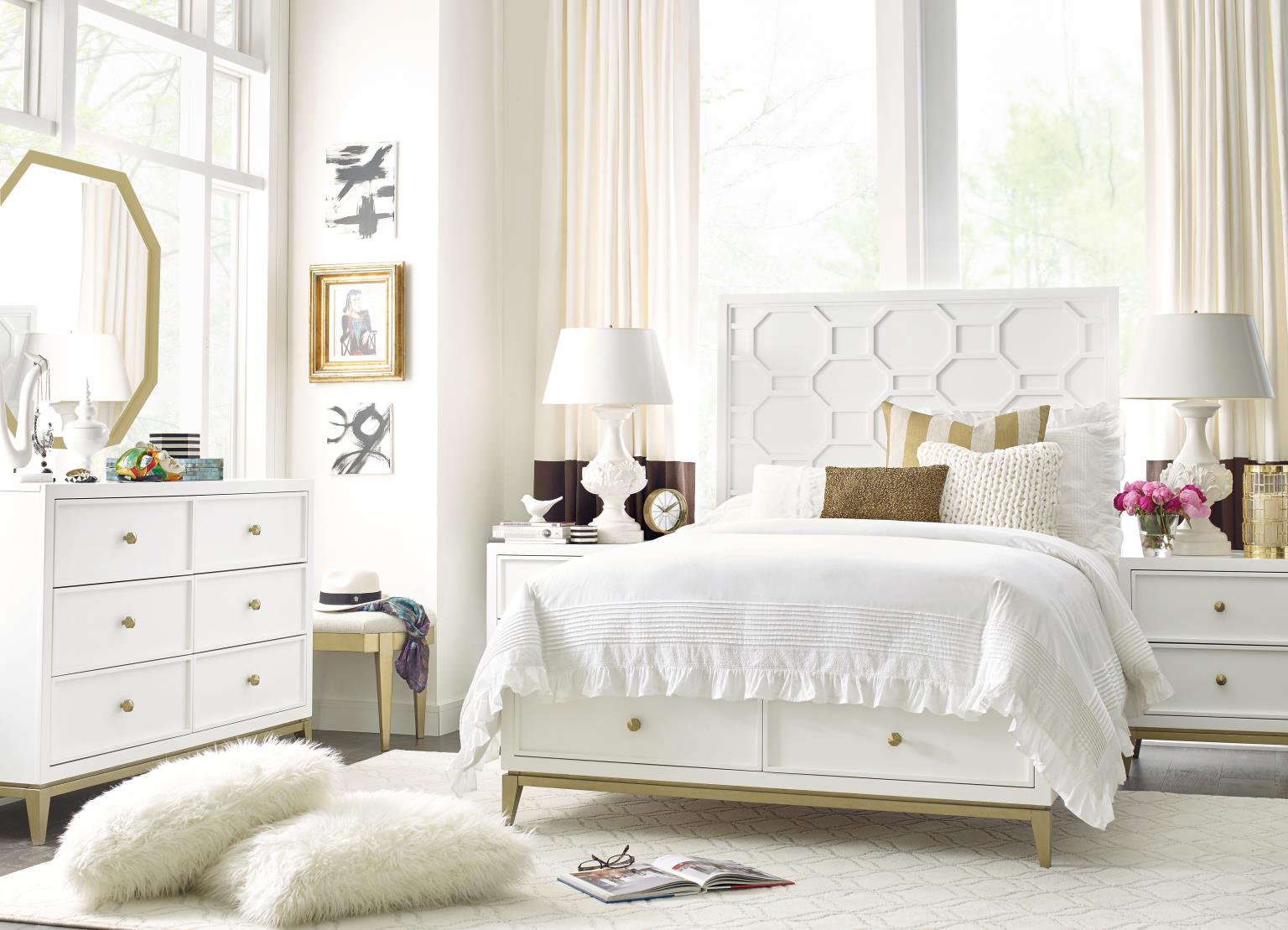 Chelsea by Rachael Ray - Mirror - Gold