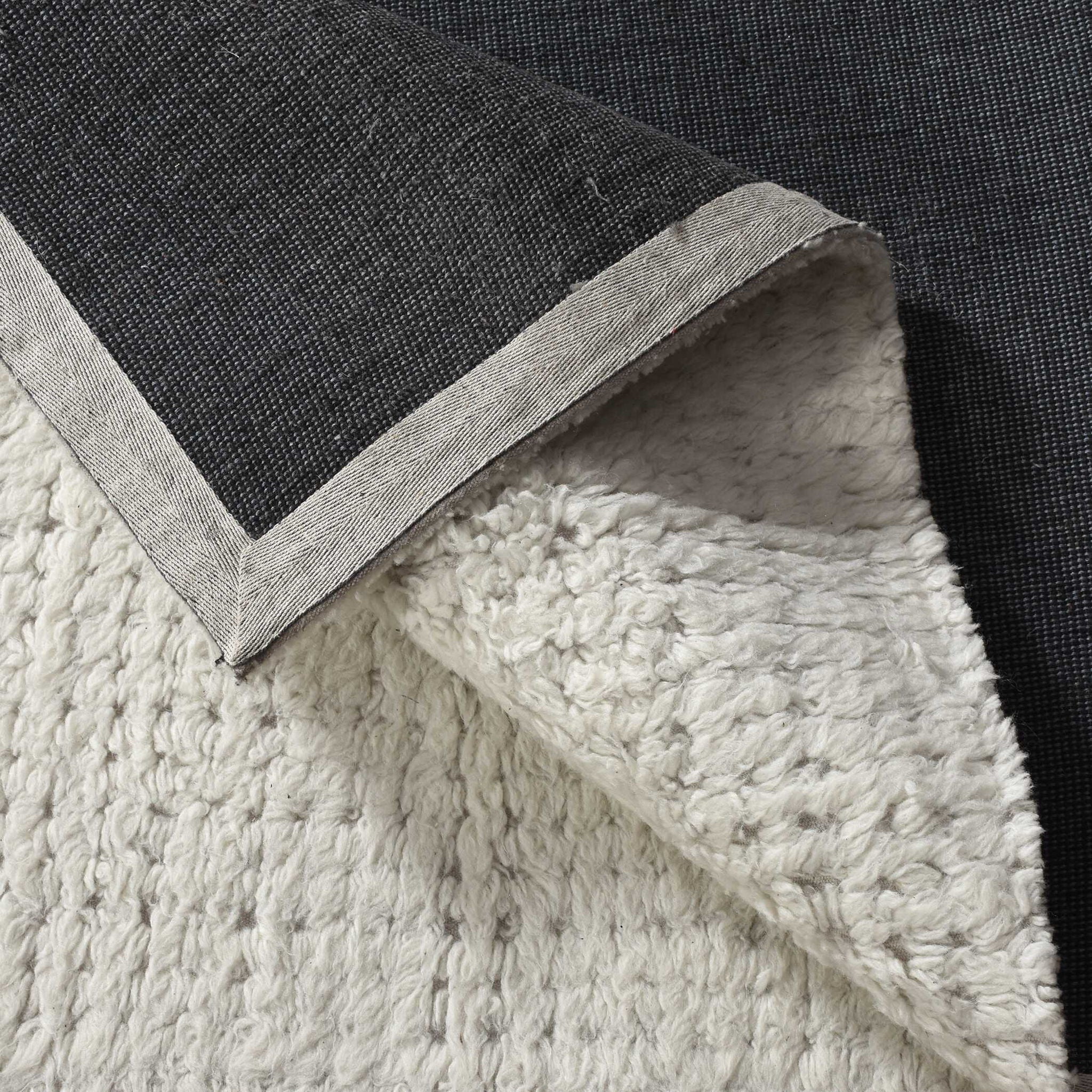 Clayhill - 6 X 9 Rug - Ivory White