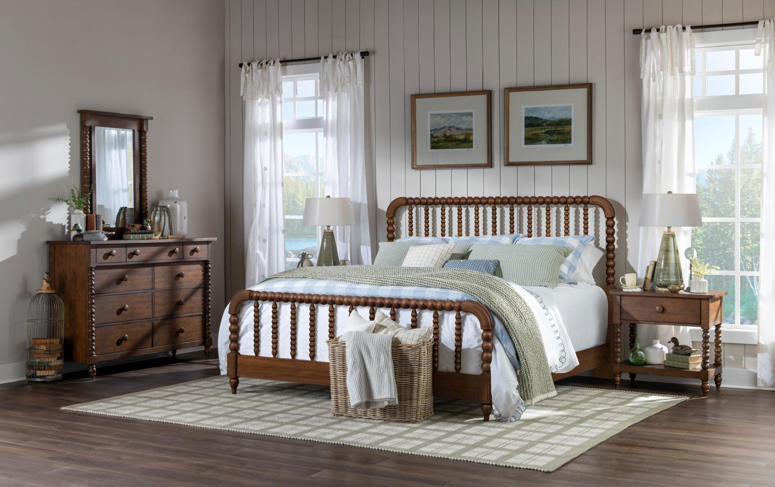 Lake House - Jenny Lind Dresser