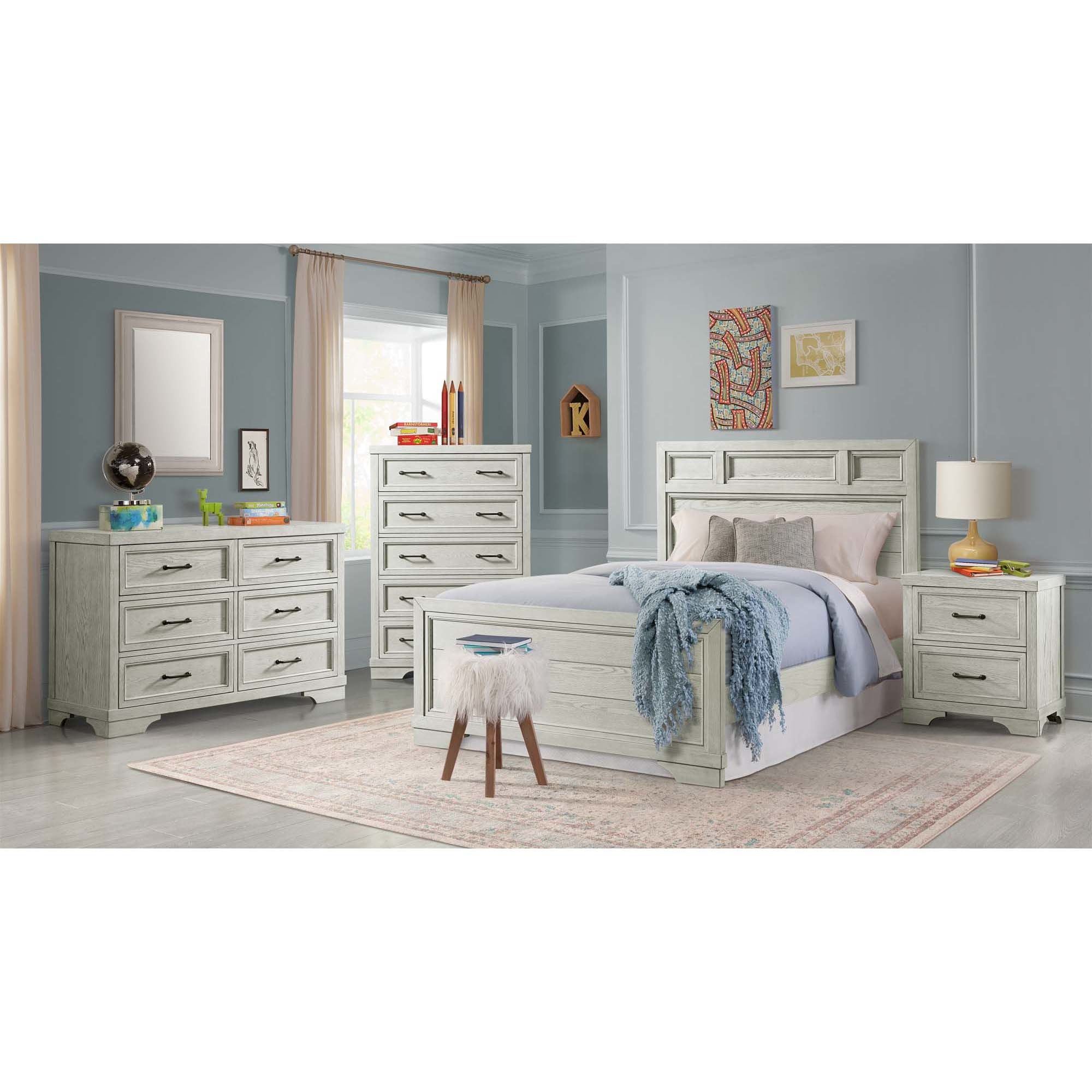 Foundry - 5 Drawer Chest