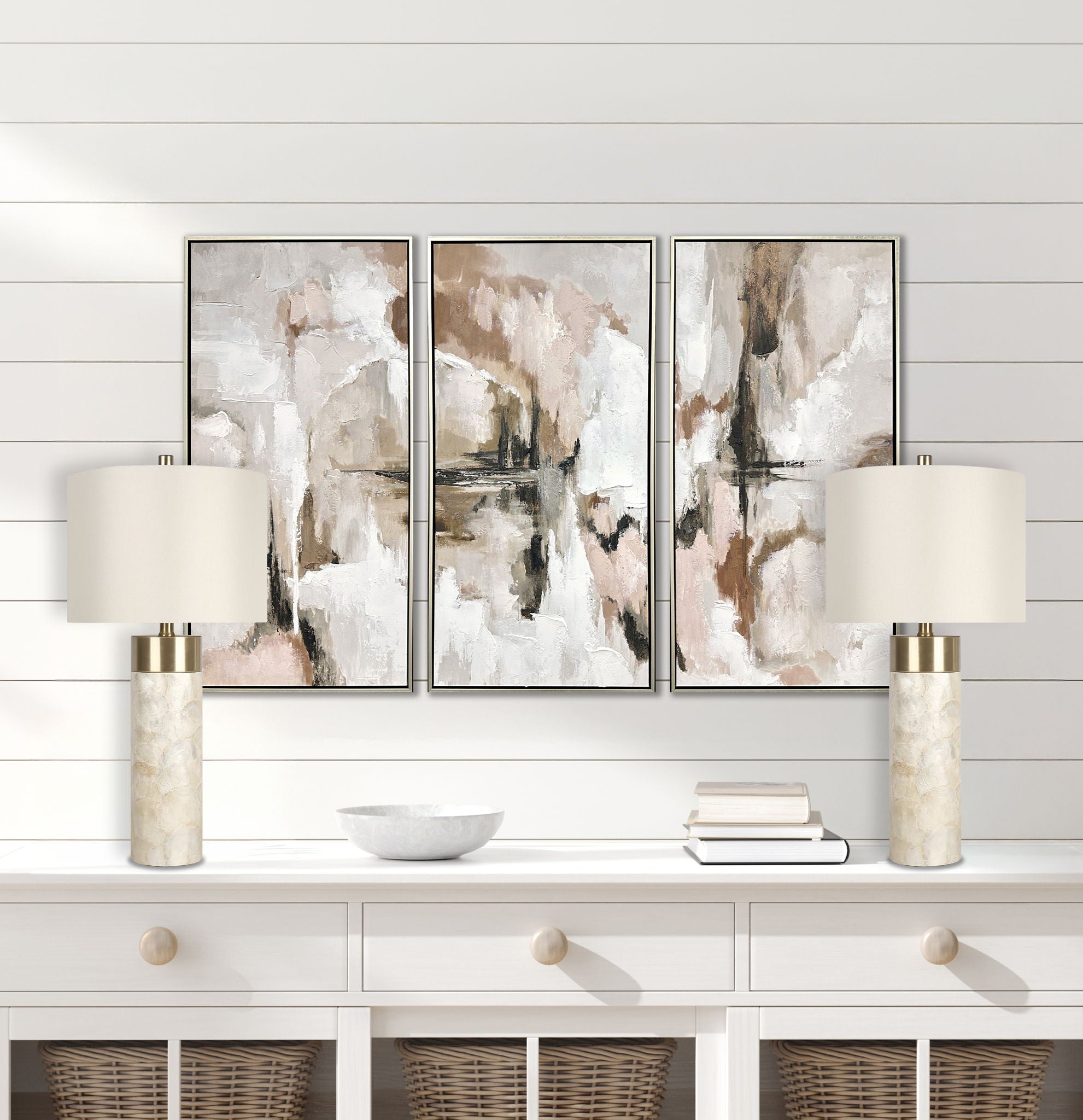 "Luminous Shell" Shell And Metal Table Lamp (Set of 2) - Natural Shell / Soft Gold / Beige