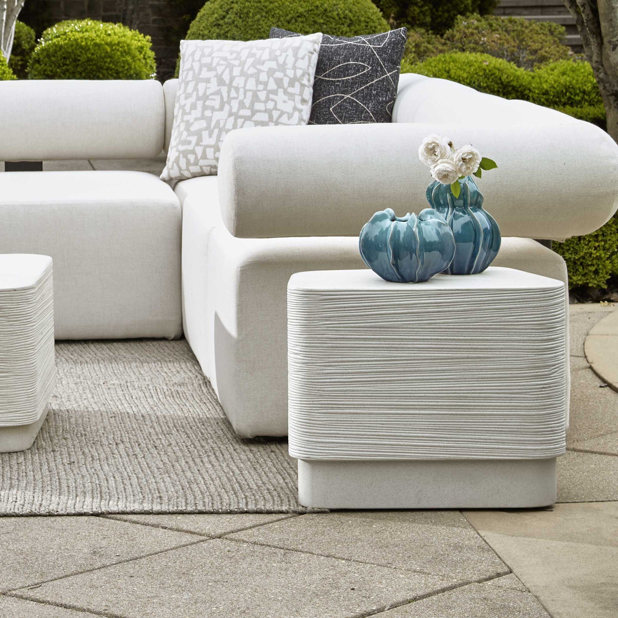 Saltwater - Concrete Side Table - White